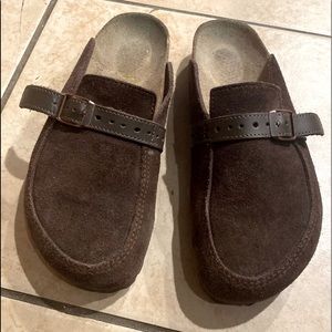 Birkenstock Buckley suede